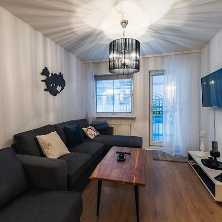 Hafnarstraeti 100, Downtown Apartment Akureyri Buitenkant foto
