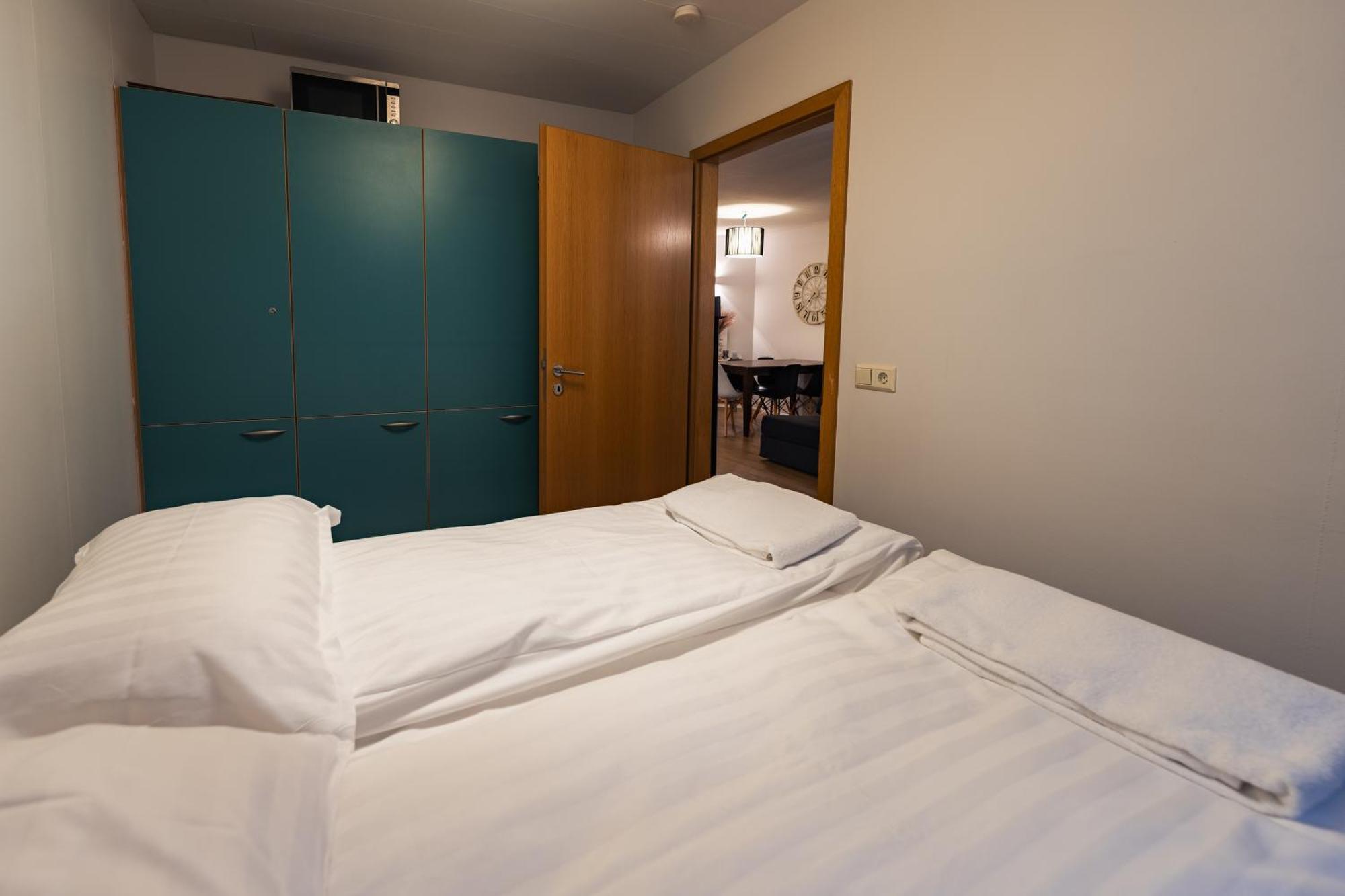 Hafnarstraeti 100, Downtown Apartment Akureyri Buitenkant foto